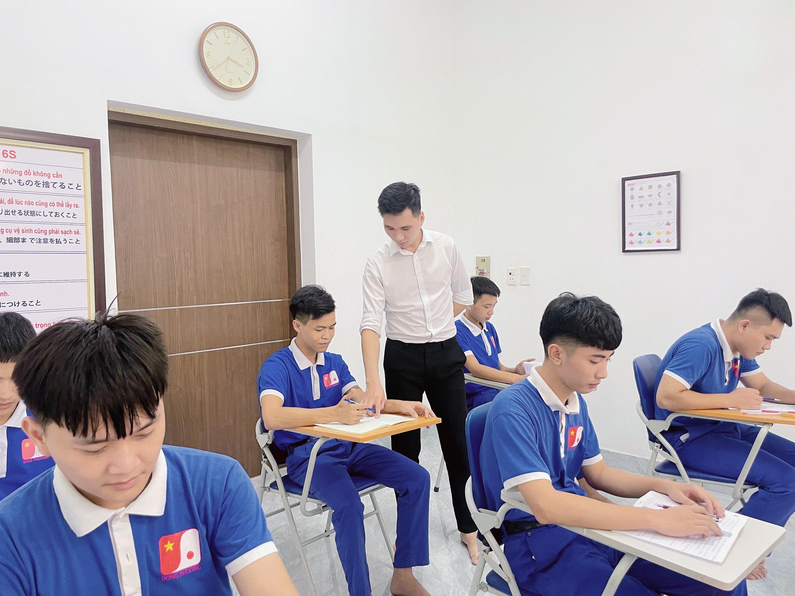 Thực tập sinh Đông Phương được đào tạo ngôn ngữ Nhật Bản và Giáo dục định hướng trước khi xuất cảnh